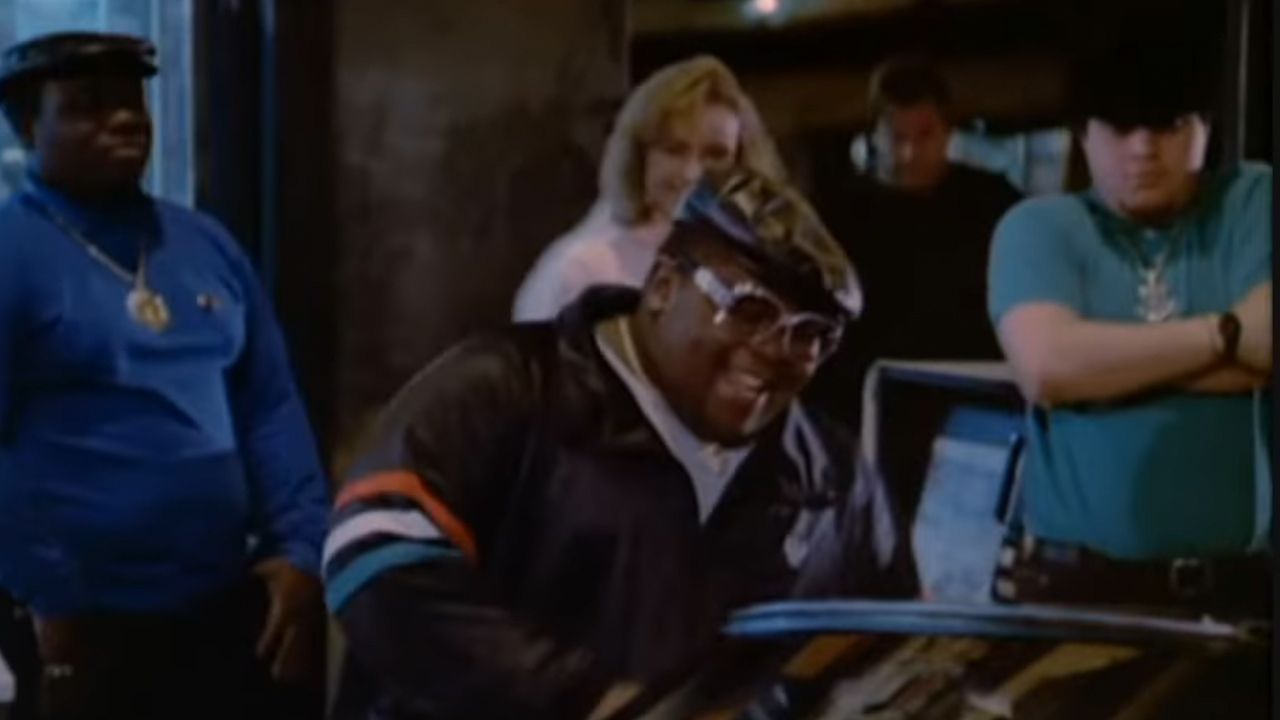 <p>                     <em>Miami Vice</em> oozed '80s cool so seeing 1980s hip-hop pioneers The Fat Boys on the show shouldn't be a surprise, but it is, and boy is it funny. Big Buff aka The Human Beat Box saunters up to Tubbs and Crockett on a street corner and makes them an offer that the two vice cops definitely refuse, but they don't bust him, because, come on, you can't bust The Fat Boys!                   </p>