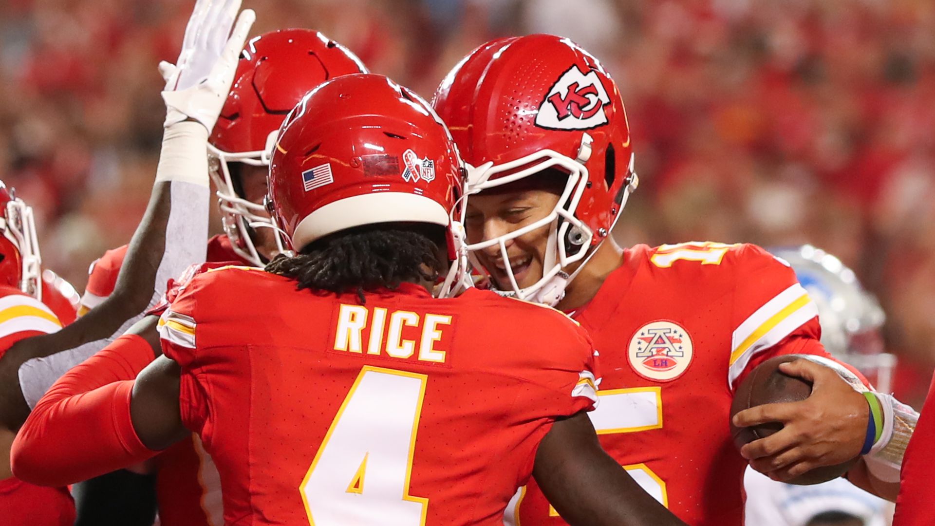 rashee rice appears to be back to work with patrick mahomes in texas