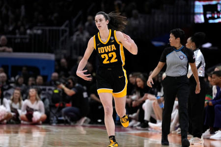 ‘Caitlin Clark effect’ makes waves in DC women’s basketball community<br><br>