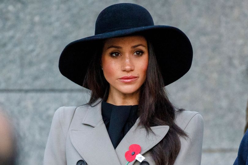 meghan markle's latest move 'speaks volumes' and shows the duchess is 'done' with the uk