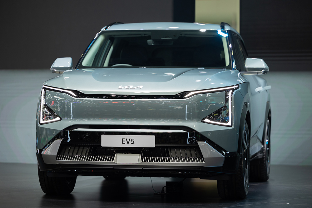 revolutionising the road: how kia is shaping the future of evs