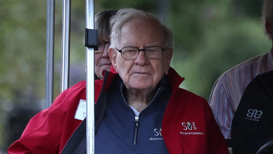 Warren Buffett Has Sold His Paramount Stock: "We Sold it All, and We Lost Quite a Bit of Money"<br><br>