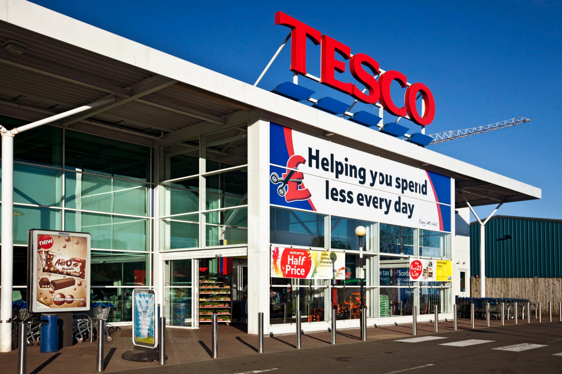 supermarket opening hours for may bank holiday 2024: tesco, aldi and more