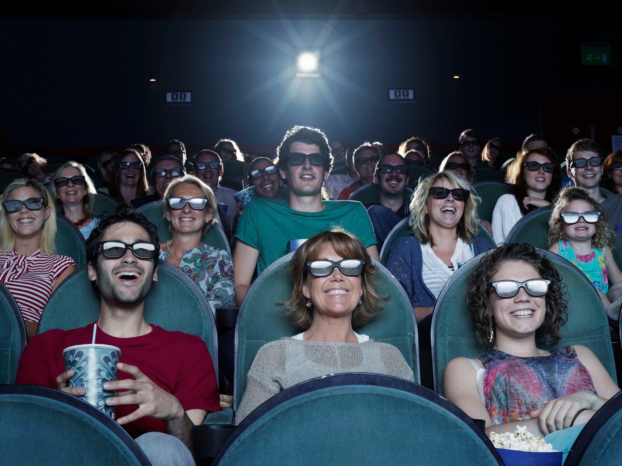 incrementan cifras de asistencia a salas de cine en colombia: proimágenes
