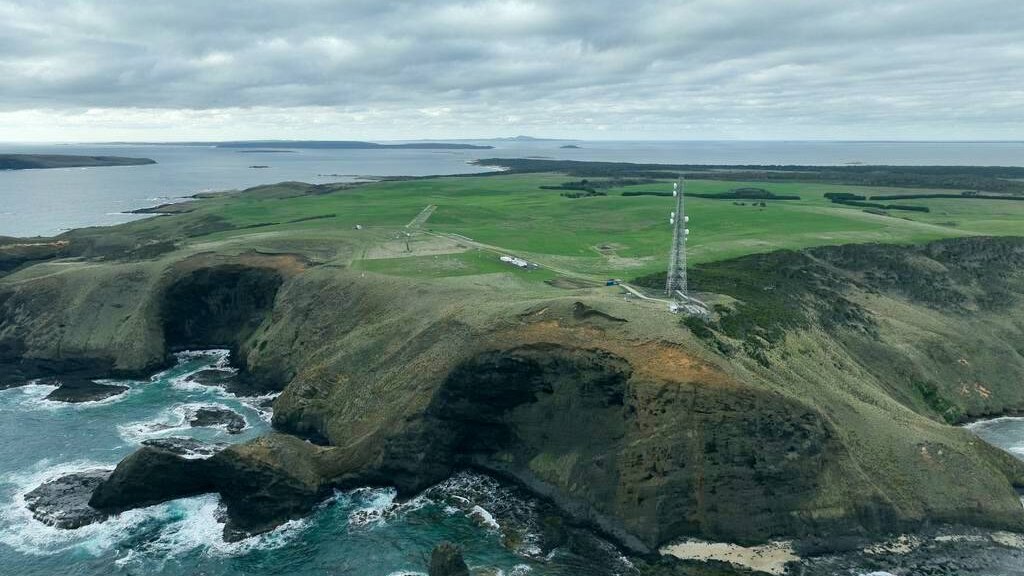the cleanest air in the world is at tasmania's kennaook/cape grim. it's helping solve a climate puzzle