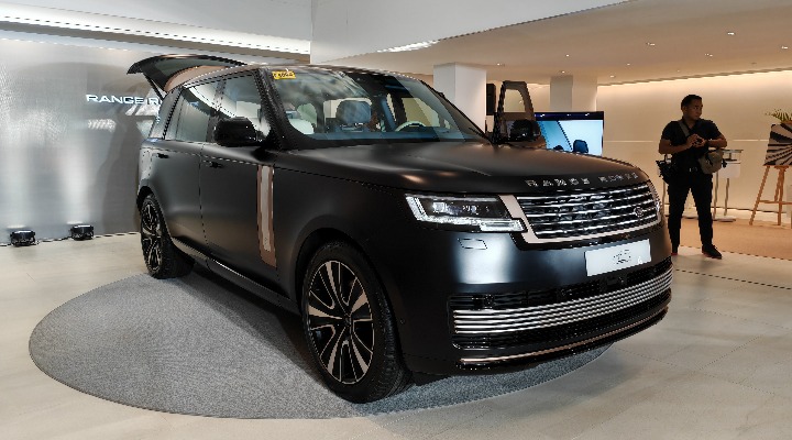 the p29.75 million range rover sv has landed in the philippines