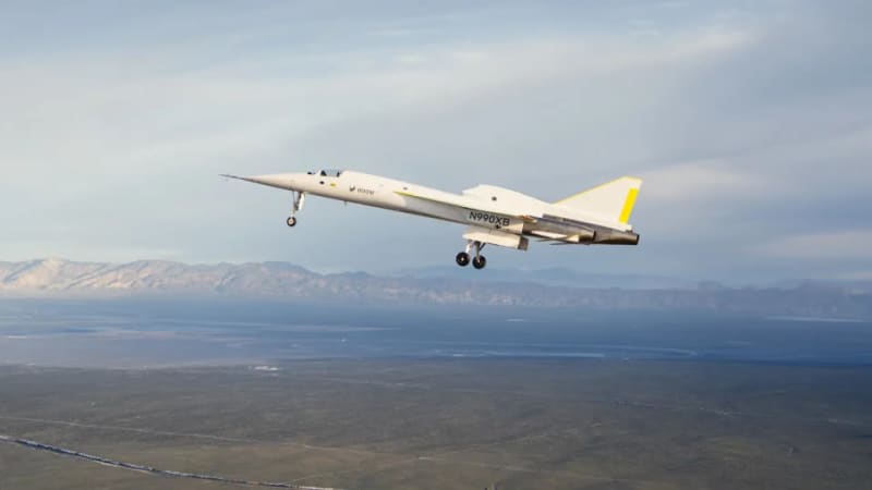 le jet supersonique xb-1 de boom autorisé à franchir le mur du son