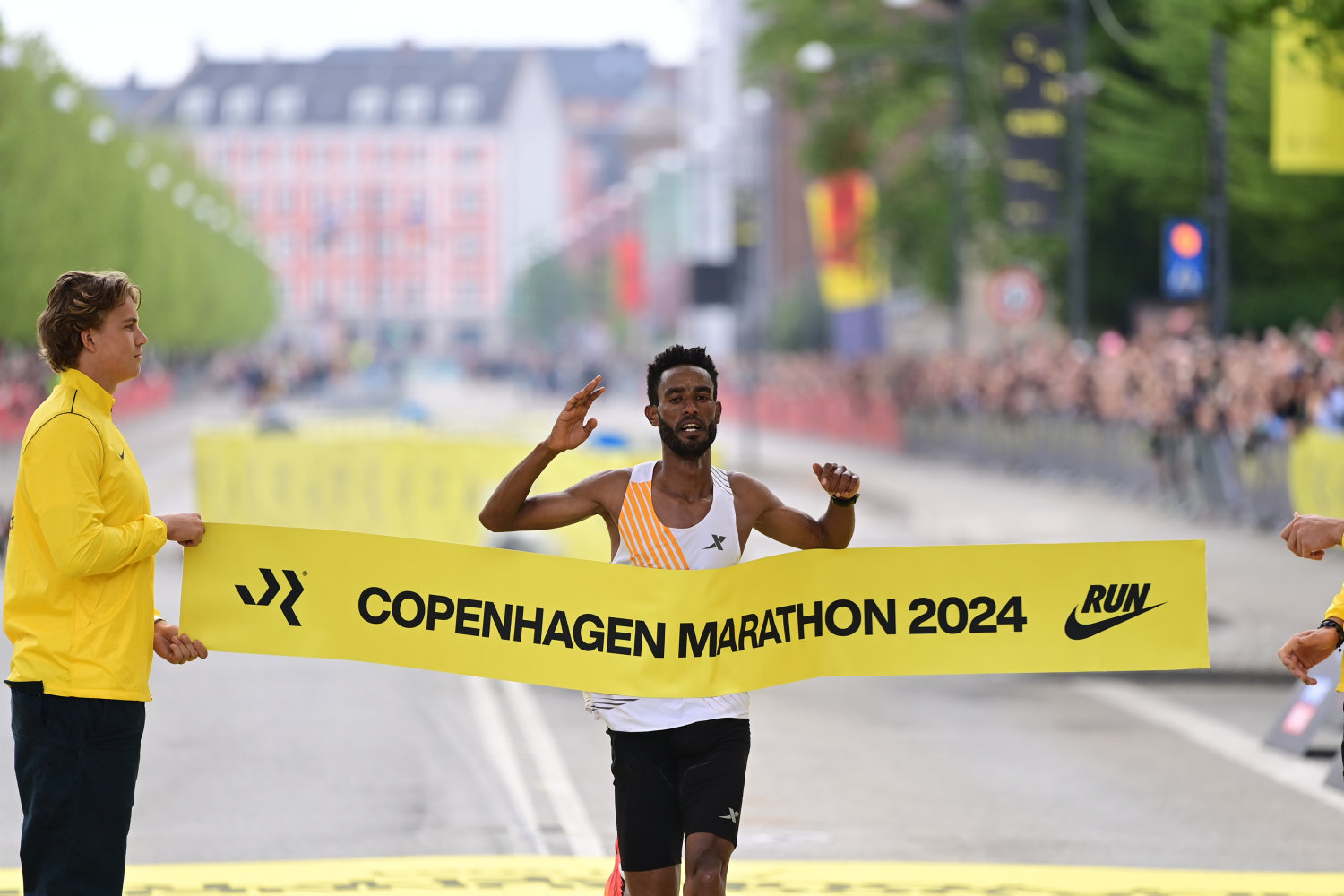 etiopisk født løber sikrer bahrain sejr i copenhagen marathon