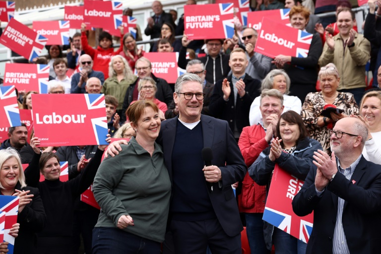 oppositionelle labour-partei triumphiert bei kommunalwahlen in großbritannien