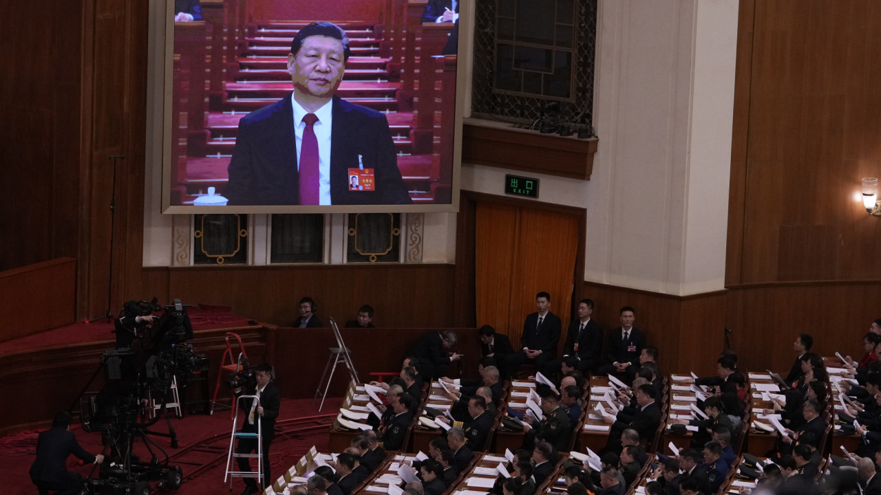 στην ευρώπη μετά από 5 χρόνια ο σι τζινπίνγκ - τι σηματοδοτεί για τις σχέσεις με την εε η 6ήμερη περιοδεία του κινέζου προέδρου