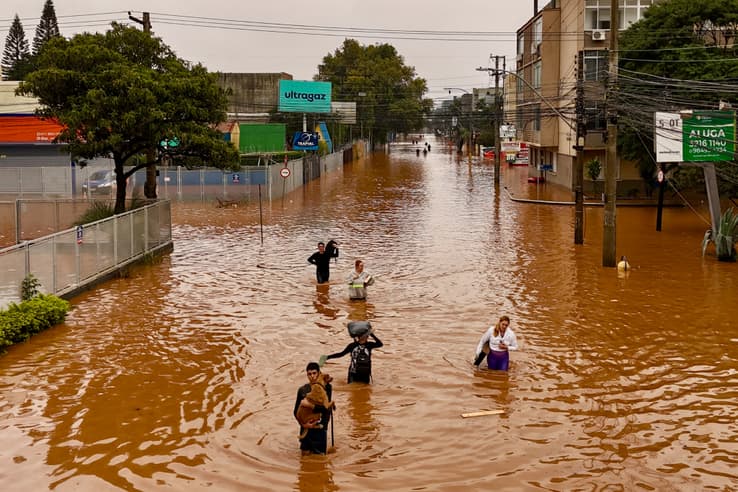 amazon, inondations au brésil: 70.000 personnes chassées de leur domicile et plus de 50 morts