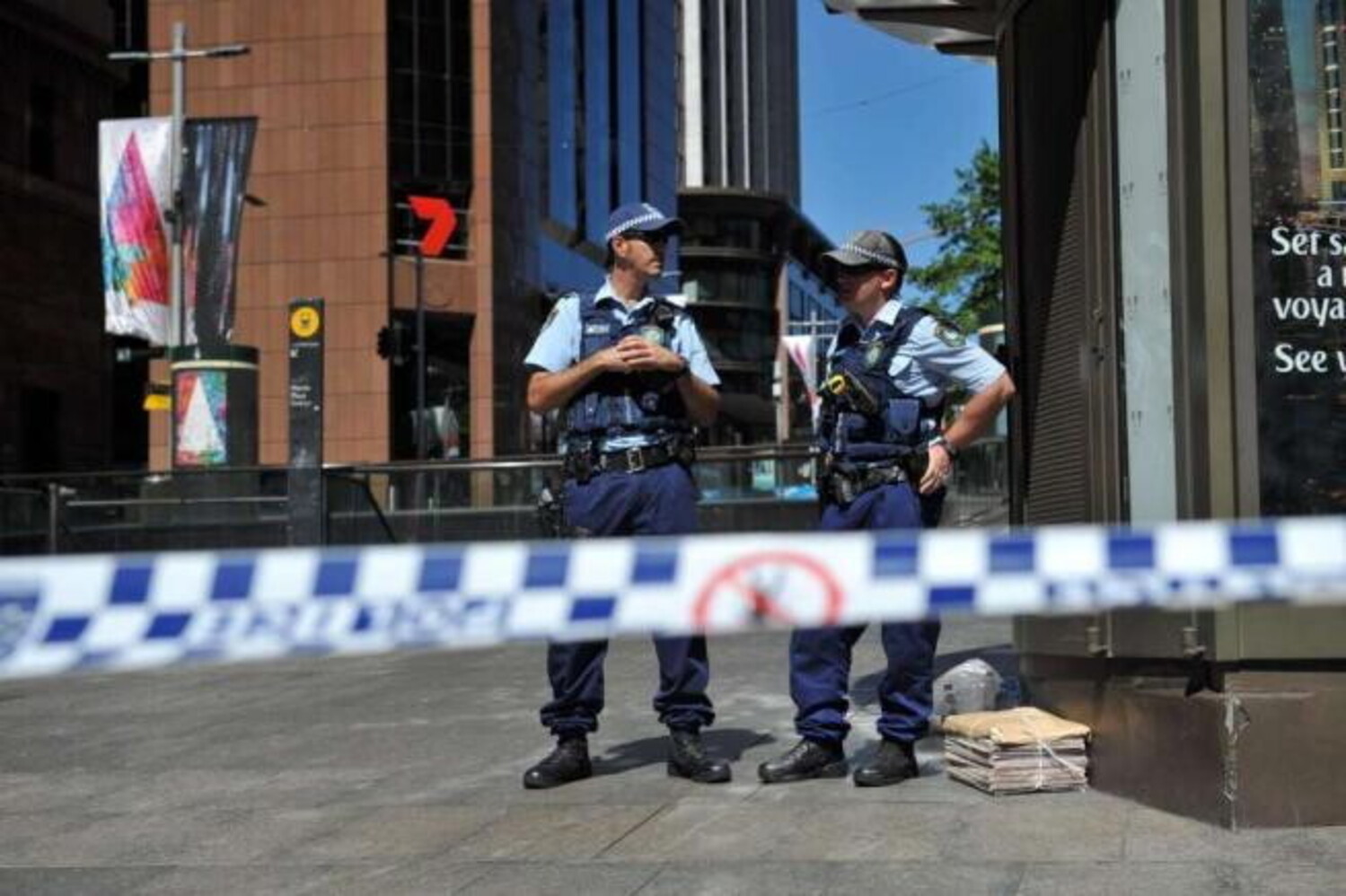 australia, 16enne radicalizzato attacca la polizia con un coltello: ucciso