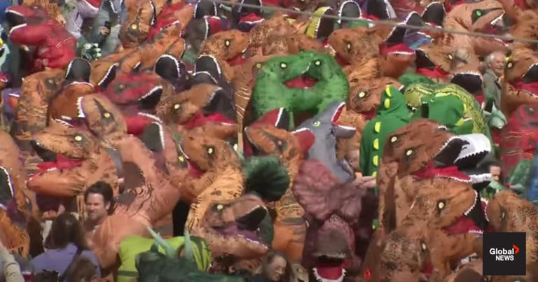 This is why 3,000 people dressed up in dinosaur costumes and gathered in one place