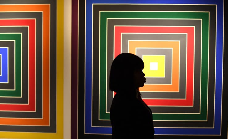 l'artiste américain frank stella, figure du minimalisme, est mort à 87 ans