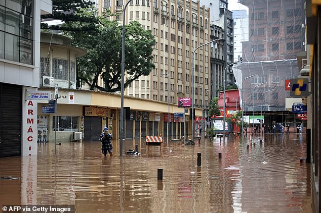 devastating floods and mudslides in brazil spark extraordinary scenes