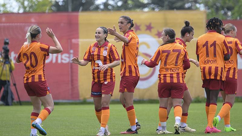 turkcell kadın futbol süper ligi'nde şampiyon galatasaray