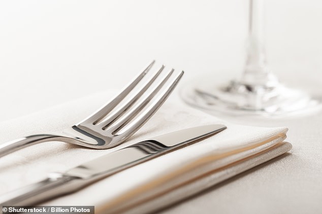 how to, amazon, you've been eating in restaurants all wrong! etiquette guru reveals dining out do's and don'ts, from how to wipe your mouth like royalty to the clever trick for letting friends know you want to split the bill (without saying a word)