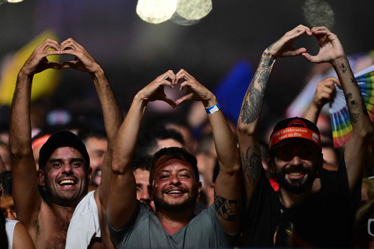 acuden 1 millón 600 mil brasileños al concierto gratuito de madonna en río