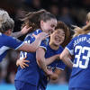 Chelsea 8-0 Bristol City: Blues romp to big win as WSL title race takes fresh turn<br>