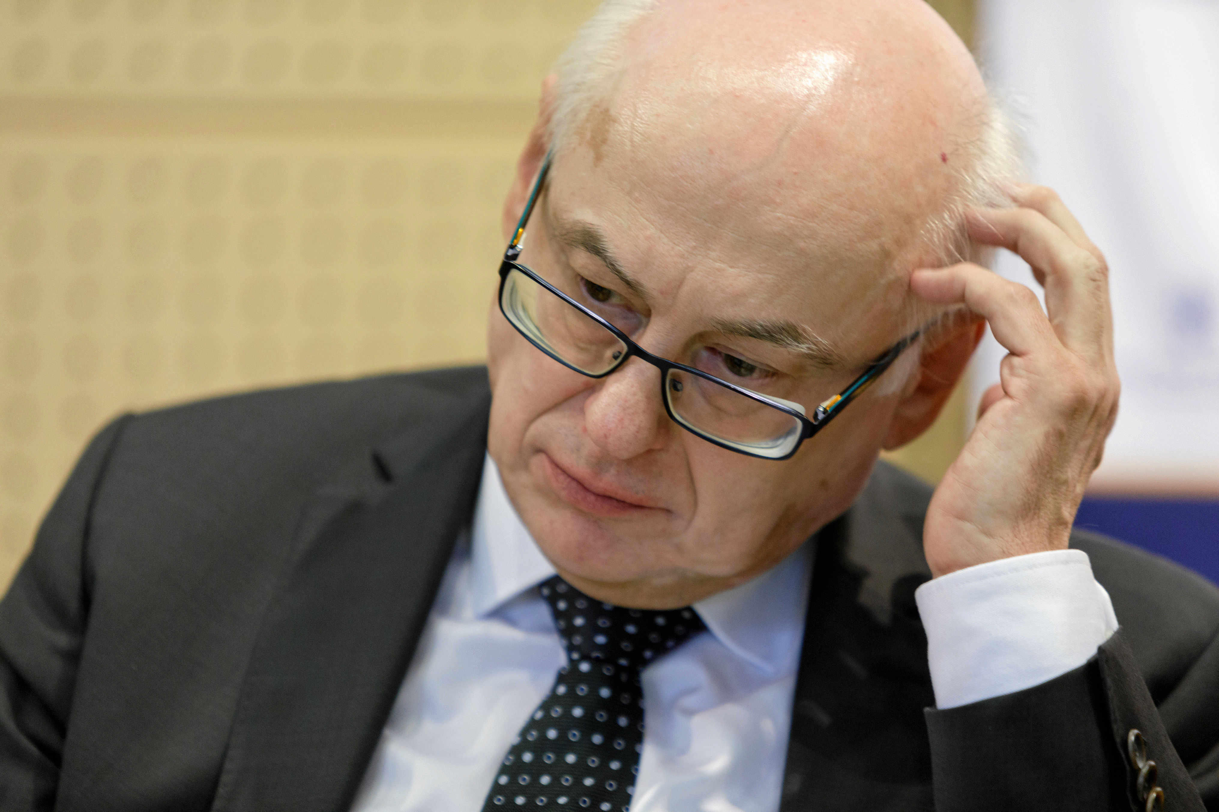 europoseł skrytykował decyzje kaczyńskiego i odszedł z pis. krasnodębski: popełniono błąd