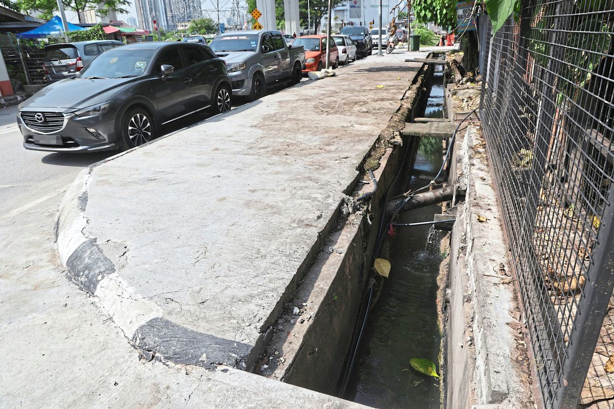 kepong businesses bracing for floods