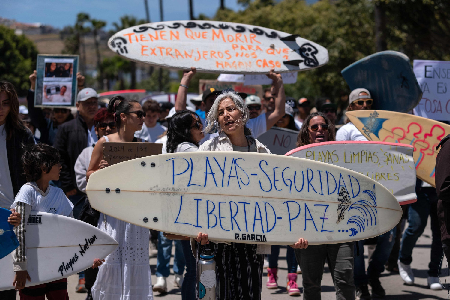 tre forsvundne surferes lig er fundet i mexico