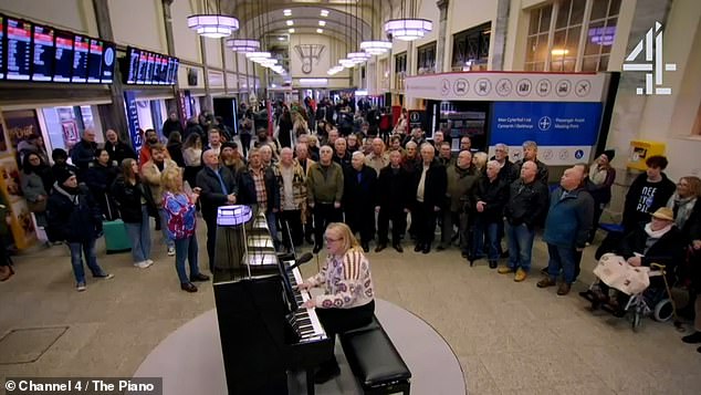 moment the piano contestant plays song for father with alzheimer's