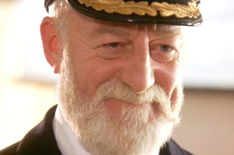 titanic and lord of the rings actor bernard hill dies at the age of 79