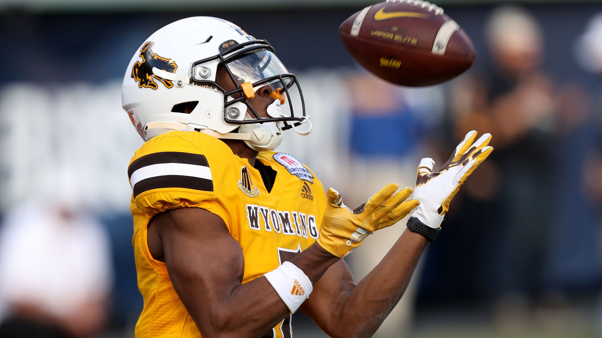 giants udfas: get to know ayir asante, wr, wyoming