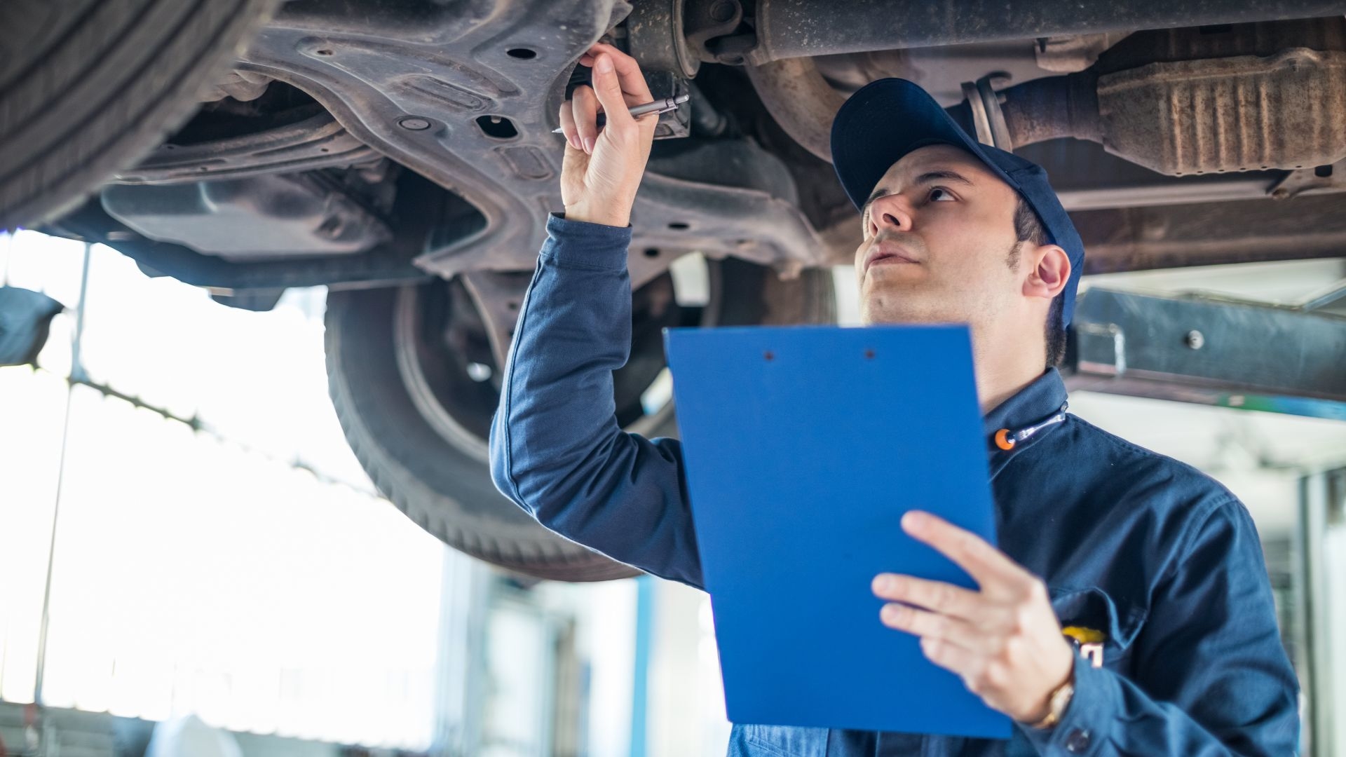 what is checked in a car mot test?
