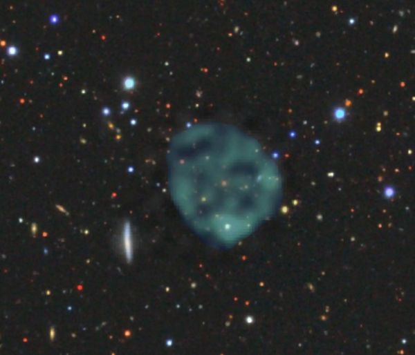 x-ray spacecraft reveals odd 'cloverleaf' radio circle in new light (image)