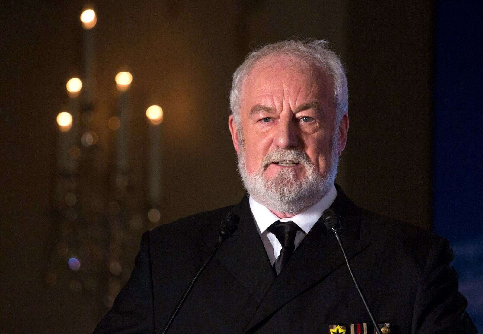 'titanic', 'lord of the rings' actor bernard hill dies at 79