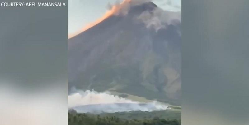 grassfire hits foot of mayon volcano in albay