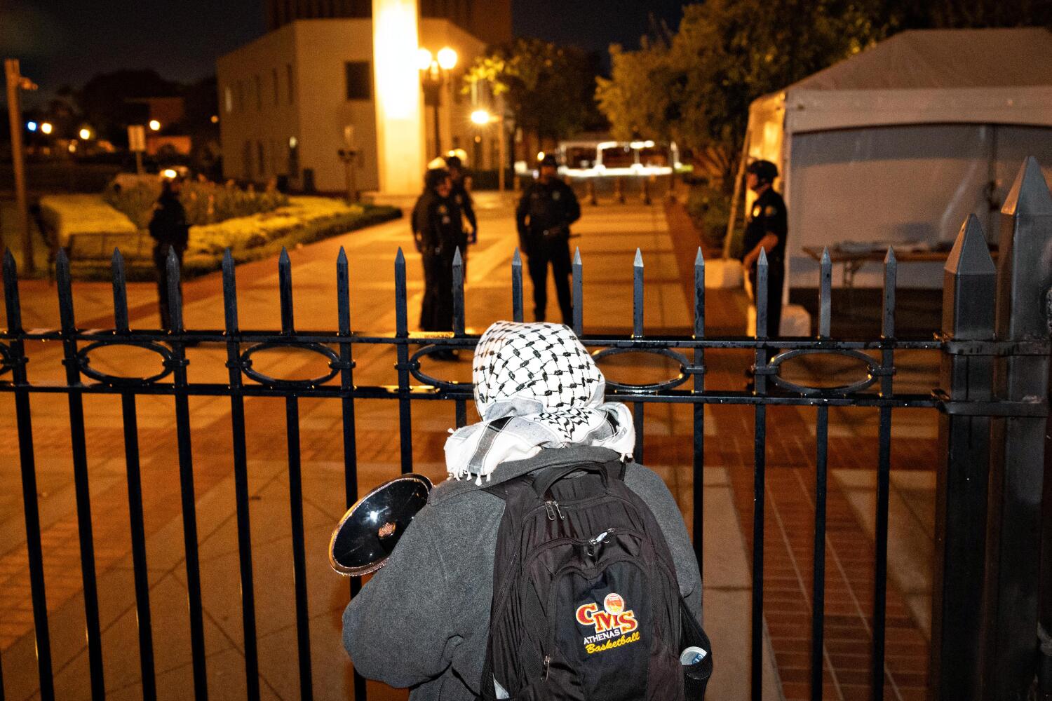 Police Remove Tents, Clear USC Pro-Palestinian Encampment; No Arrests Made