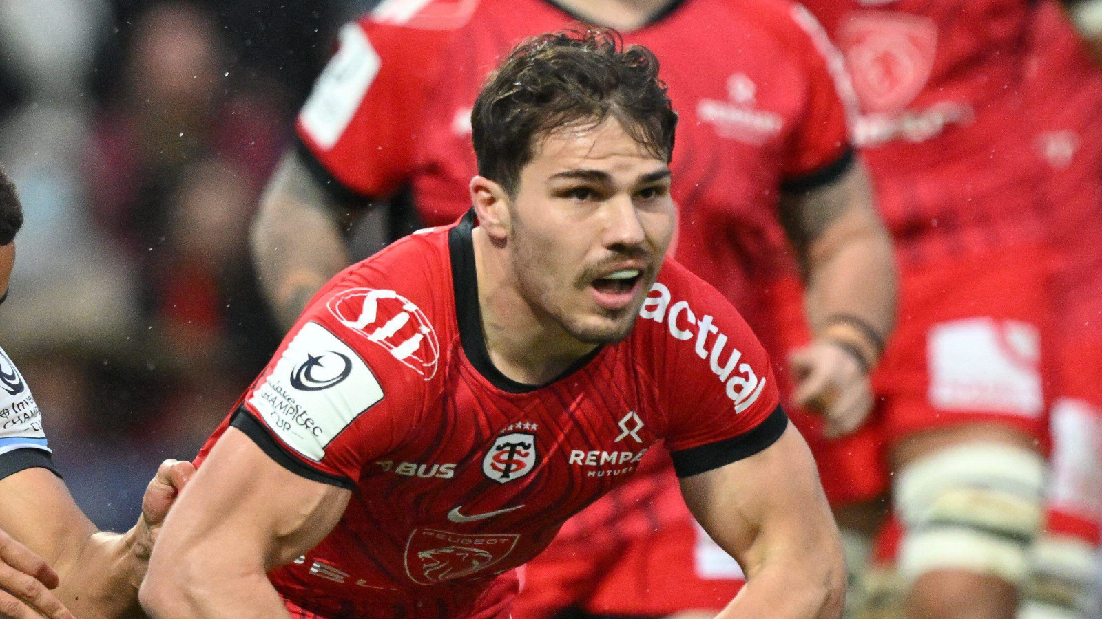 antoine dupont double fires toulouse to champions cup title showdown with leinster