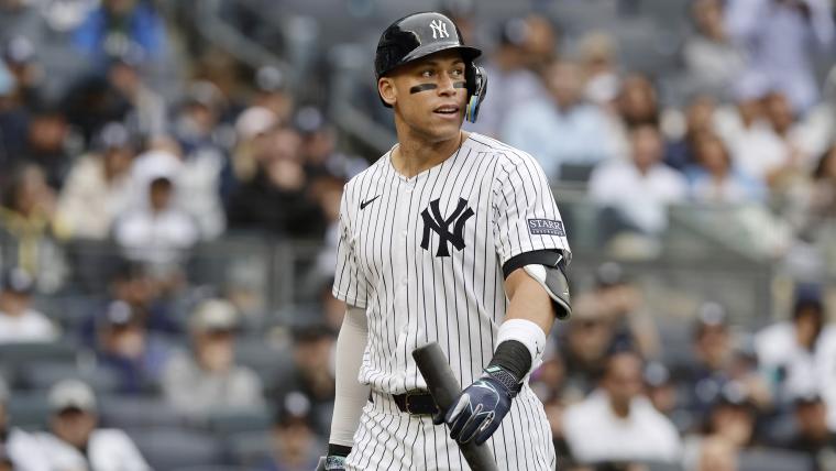 yankees' aaron judge drills home run in first at-bat after ejection