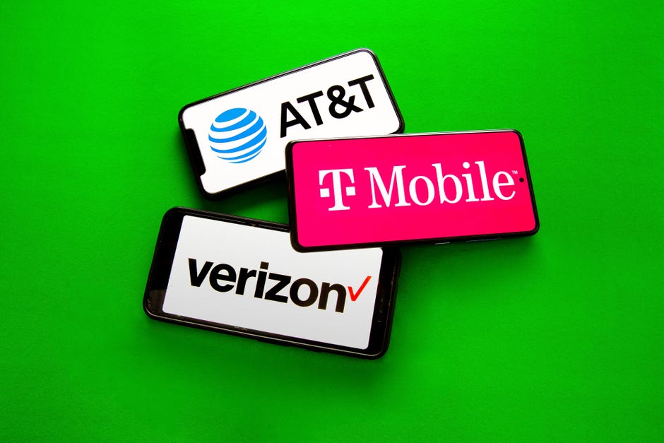 switching phone carriers in 2024: what to know before changing providers