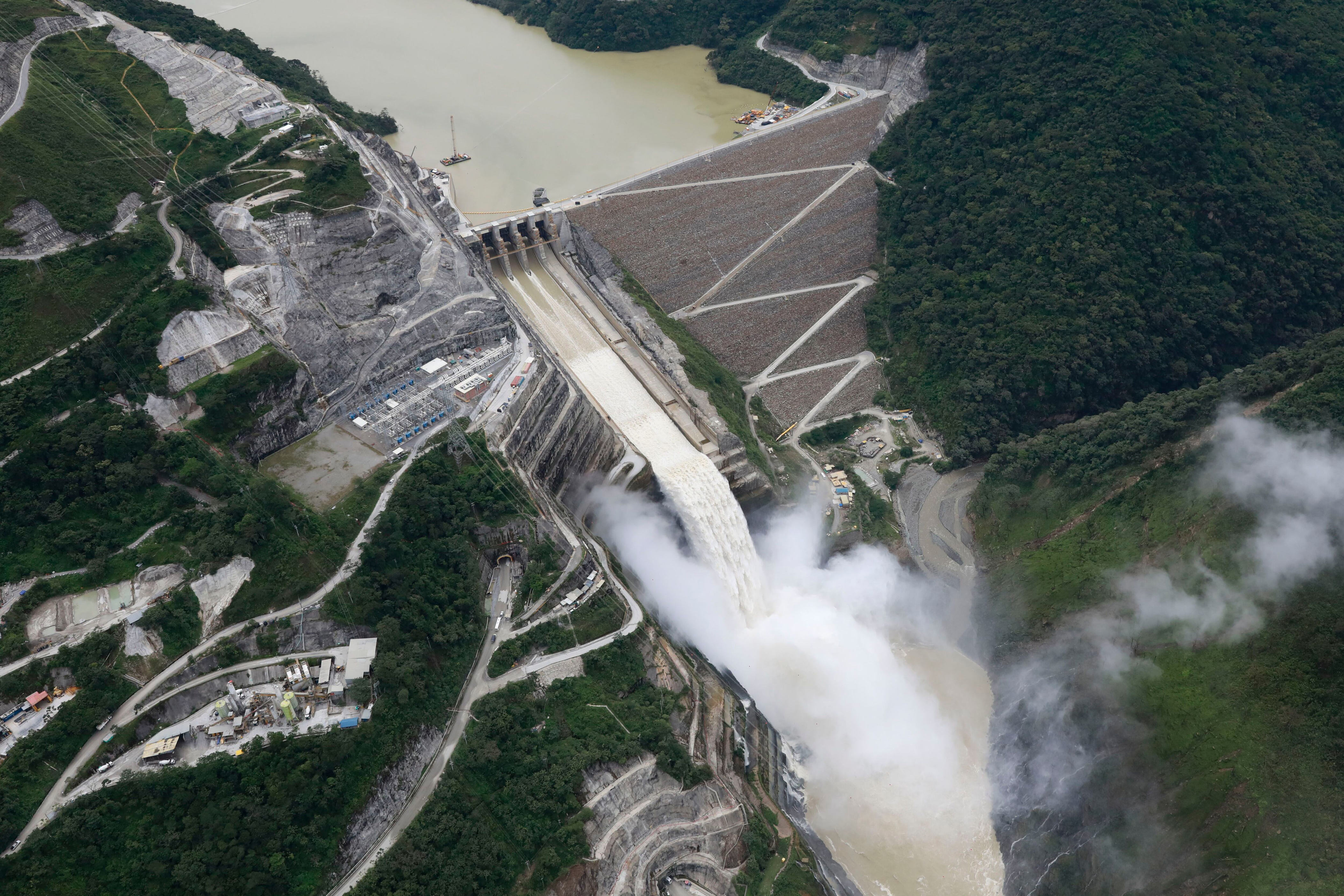 el estado de los niveles de los embalses para la producción de energía en colombia