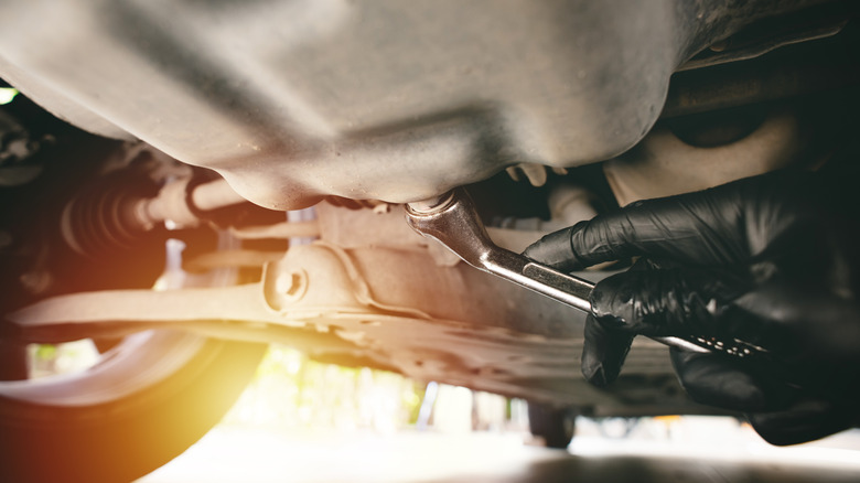 10 mistakes you might be making when changing the oil in your vehicle