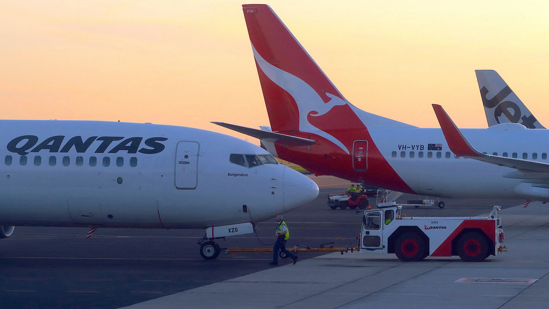 fluggesellschaft qantas: millionenstrafe wegen verkauf von tickets für gestrichene flüge