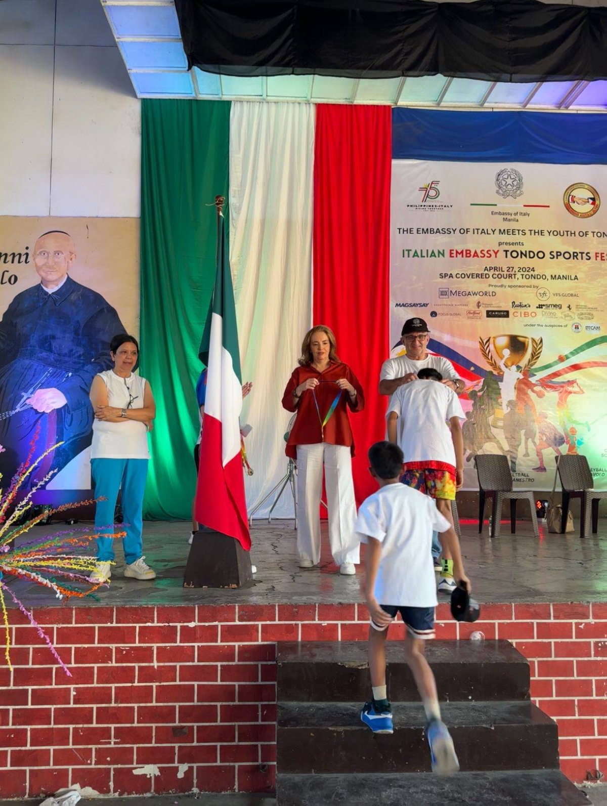 a new chapter of the 'the italian embassy meets the youth of tondo' festival