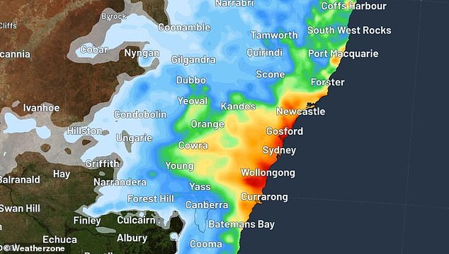 heavy rainfall to lash sydney for 10 days