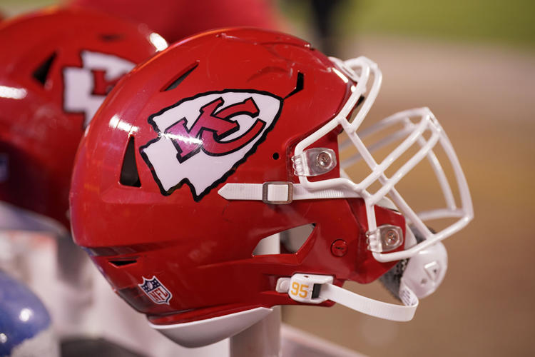 Kansas City Chiefs release former second-round pick at WR