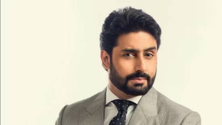 Sajid Nadiadwala Brings Back Abhishek Bachchan In 'Housefull 5'