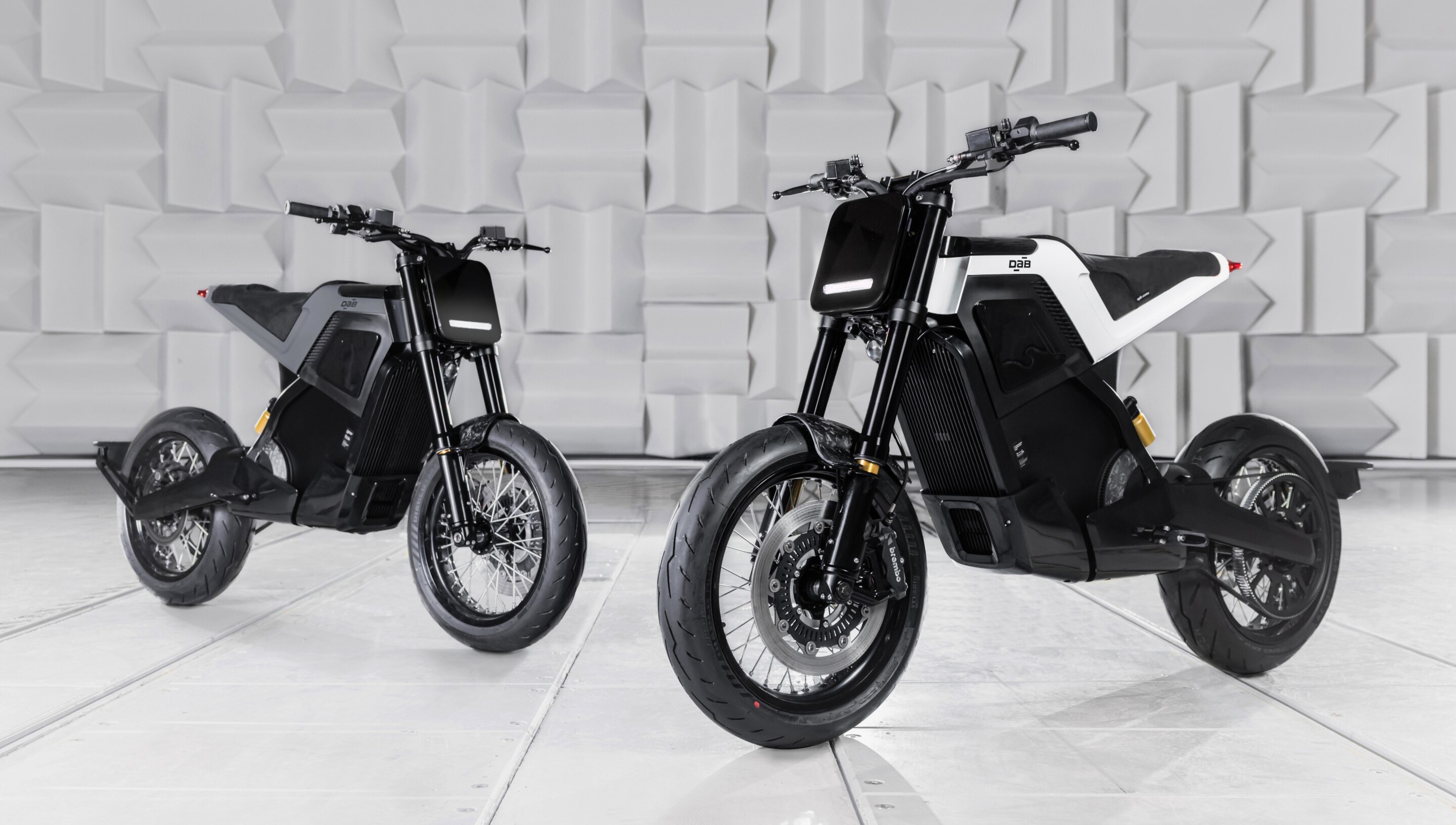 la innovadora moto eléctrica de diseño futurista con el sello de peugeot