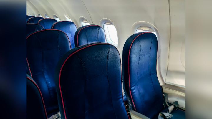 tips menghindari kursi pesawat tanpa jendela menurut pakar penerbangan