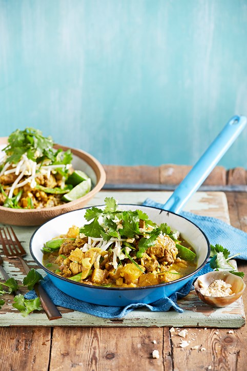 20 comforting curry recipes that will warm you up on a cold and rainy day