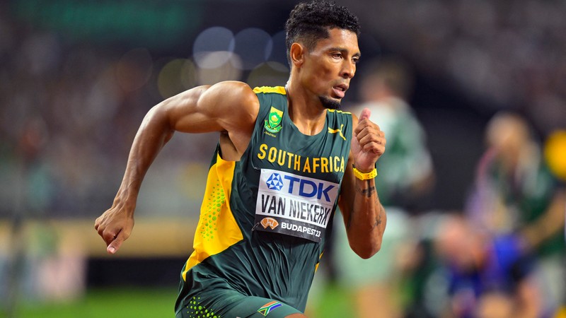 wayde van niekerk guides sa 4x400 team to bronze, olympic qualification at world relays