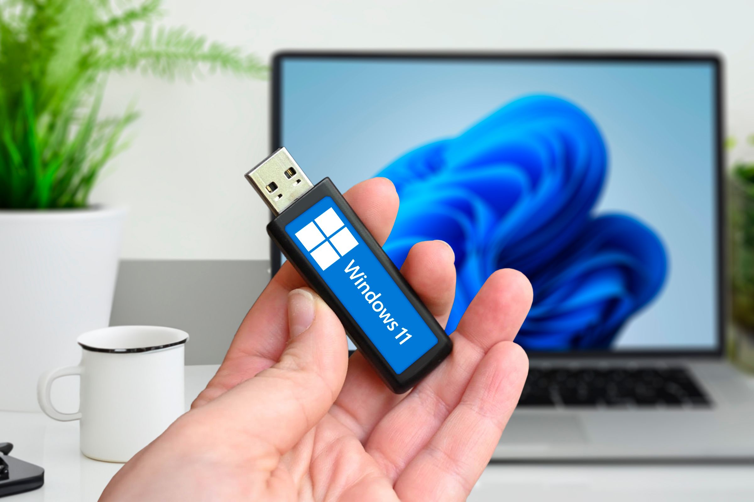 how to, microsoft, windows, microsoft, don't wait for an emergency, here's how to create a bootable windows 11 usb drive now