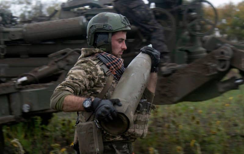 russian army forms troops for advance on kharkiv but cannot capture city - isw